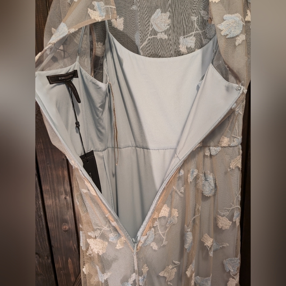 Brigerton vibes, BCBG Maxazaria, size 8 - Picture 9 of 15
